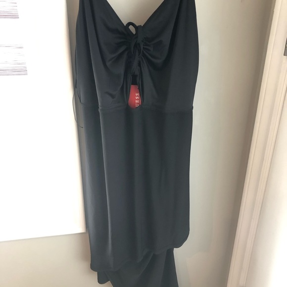Beautiful Guess asymmetrical black dress - Picture 4 of 5
